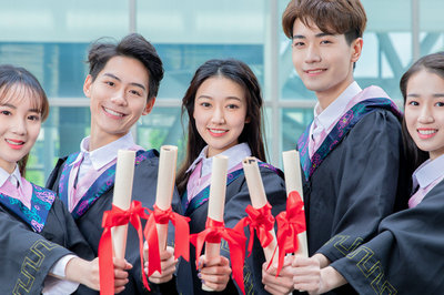 南開大學(xué)在職研究生 南開大學(xué)在職研究生